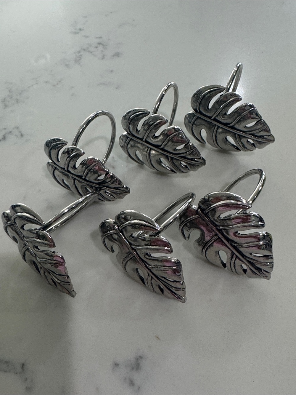Silver tone Monstera Leaf napkin rings Set of 6